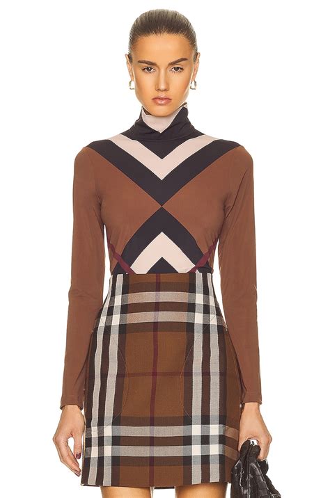 burberry emery top